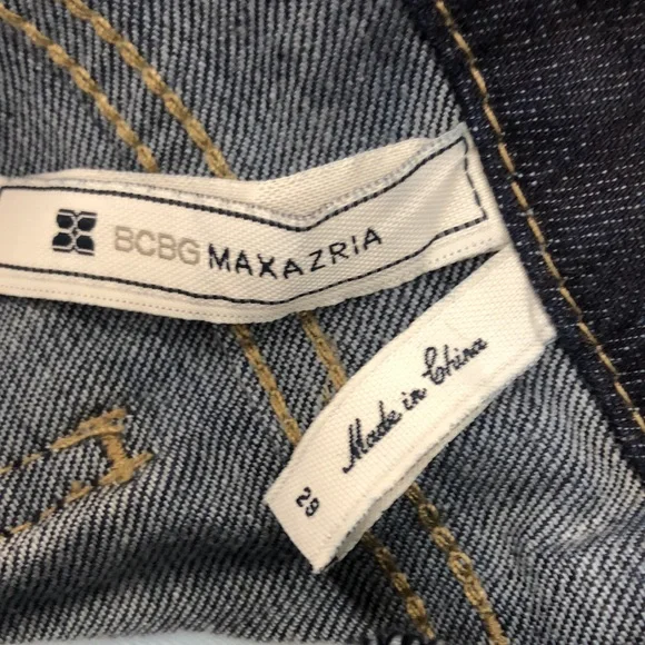 BCBGMaxAzria Denim Jean Shorts Size 29 - Picture 11 of 15